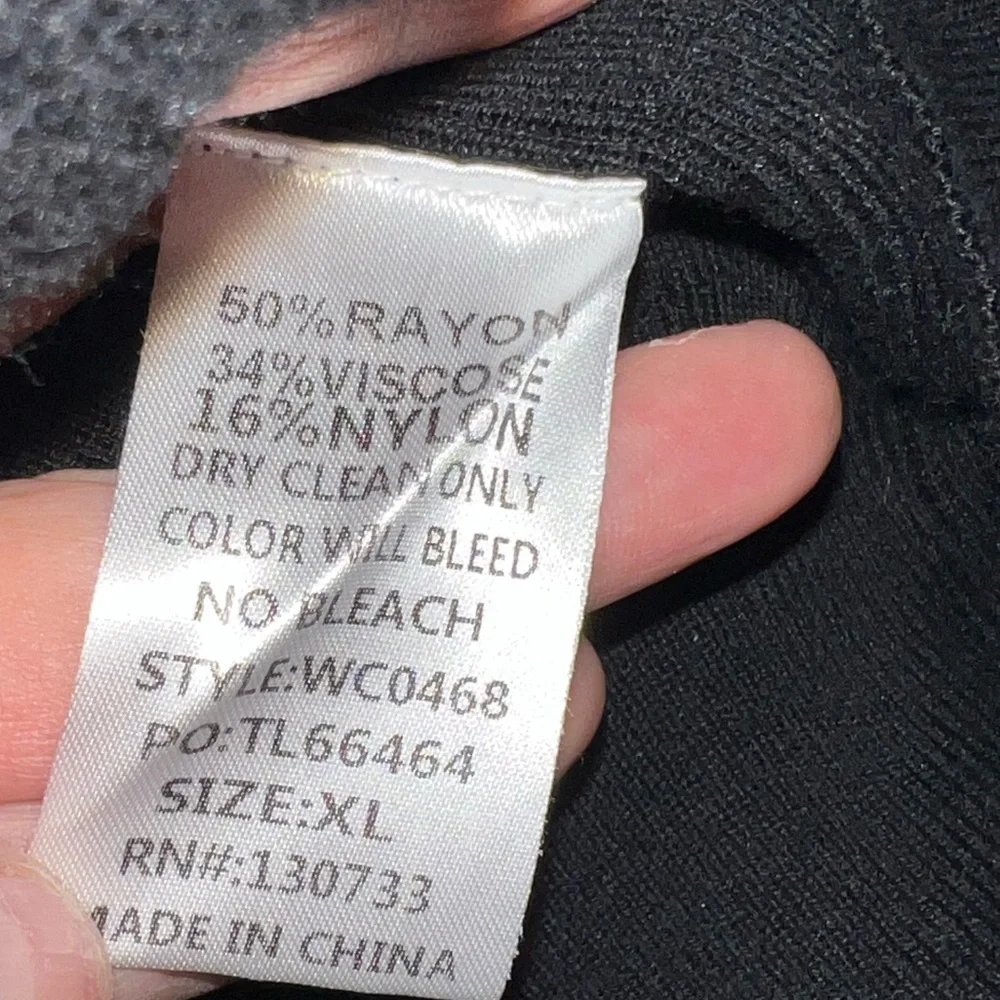 Umgee Black Off The Shoulder Sweater Women’s Size X-Large - Picture 3 of 3